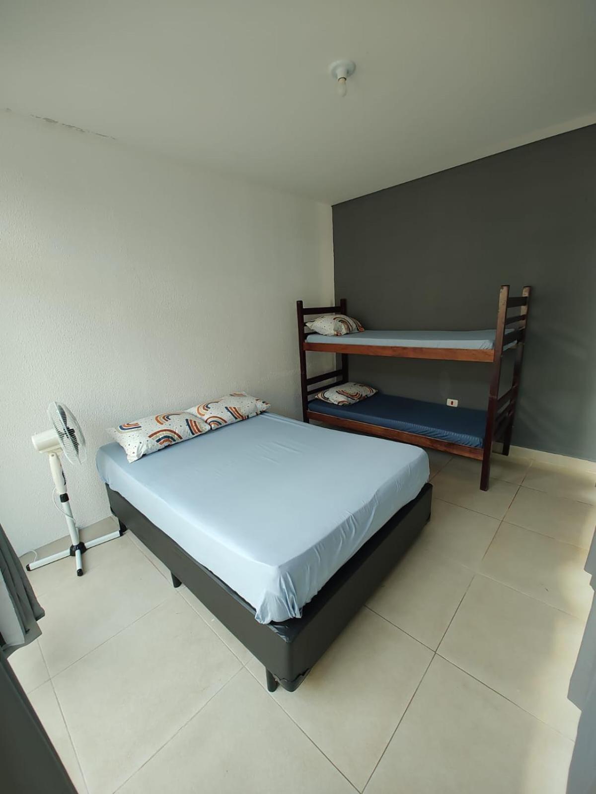 Hostel Familia Castor Itanhaém エクステリア 写真